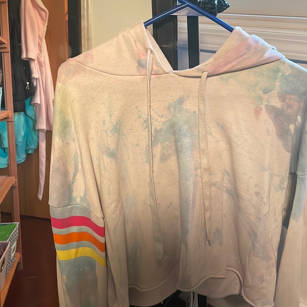 tie dye cropped hoodie